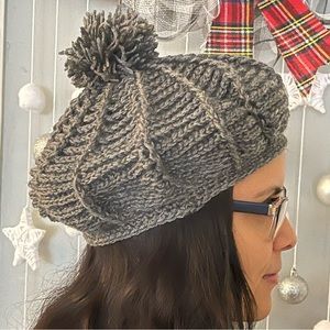 French Style Grey Winter  women beret hat handmade NWT